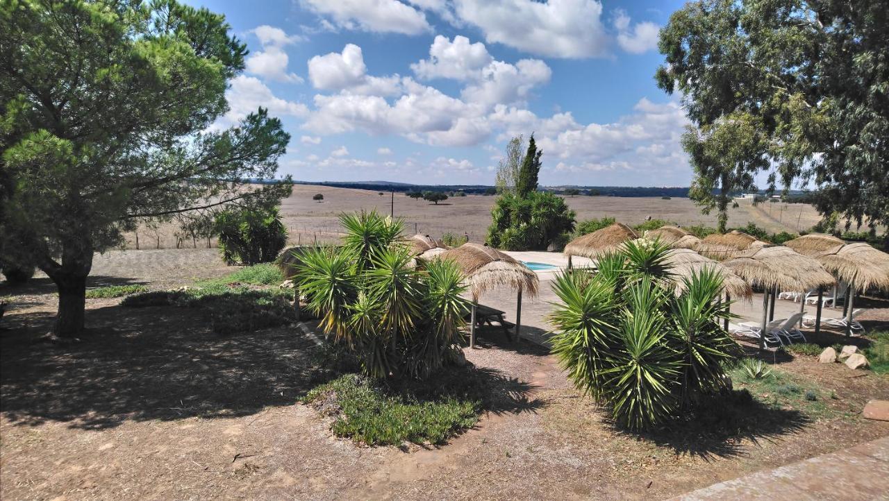 Lodge Monte Do Sobral Alcáçovas Exterior foto